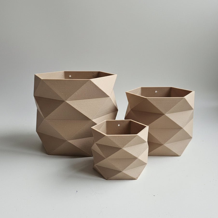 The Carmen Wall Planter