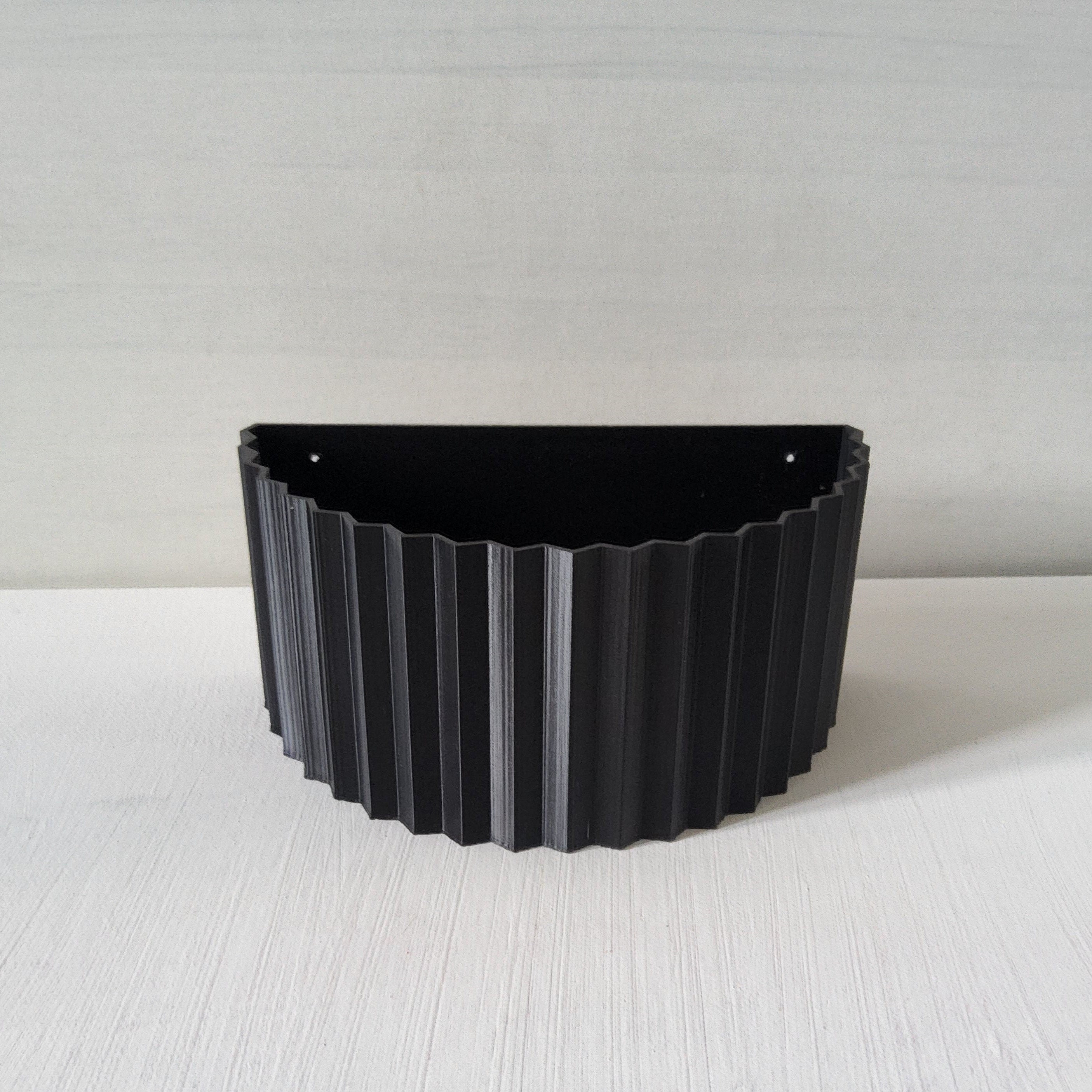 Lisbona Wall Planter