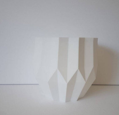 Berlin Hanging Planter