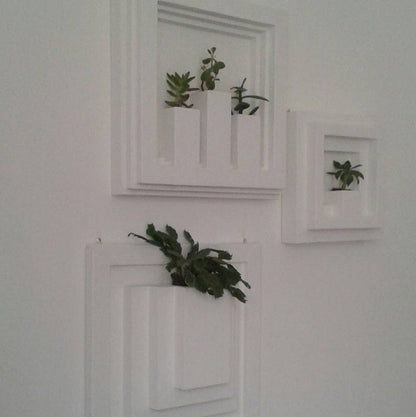 Biaritz Wall Planter