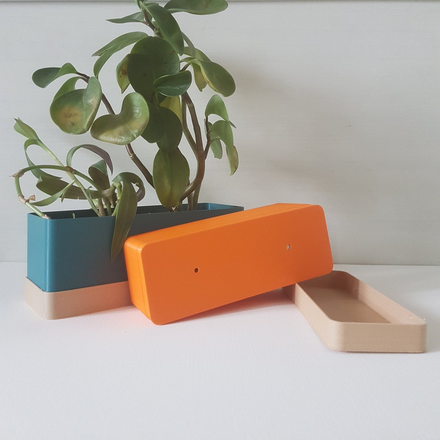 Flora Indoor Planter with Drip Tray