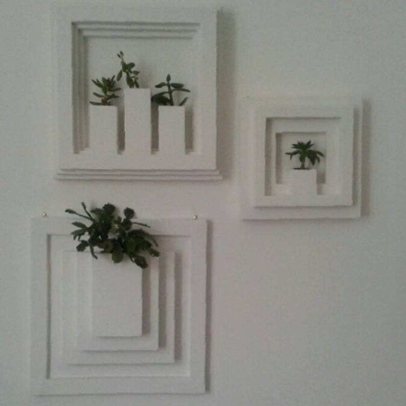 Biaritz Wall Planter