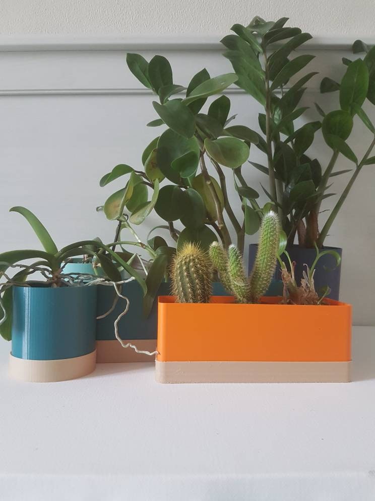 Tumbler Indoor Planter with Drip Tray