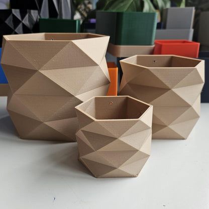 Carmen Wall Mounted Plant Pot