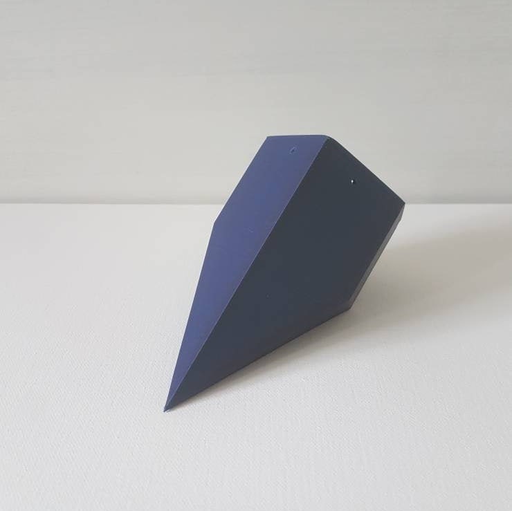 Como Corner Wall Planter