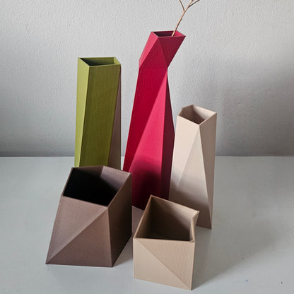 The Jigsaw Vases