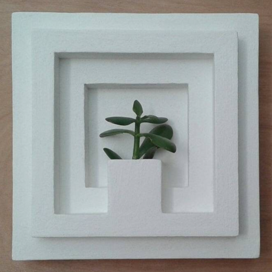 The York Wall Planter